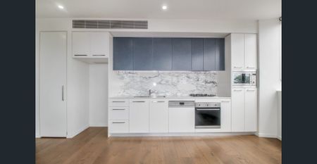 Modern one bedroom apartment with outlook - Photo 3