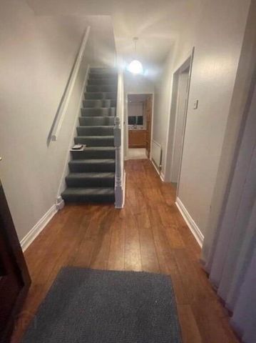 26 Glenavon Crescent, Lurgan, Craigavon, BT66 8JR - Photo 5