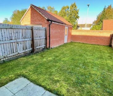 Easom Way, Branston, Lincoln - Photo 3