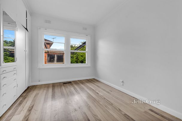 379 Stephensons Road, Mount Waverley - Photo 1