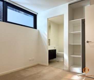 Melbourne CBD - Photo 2