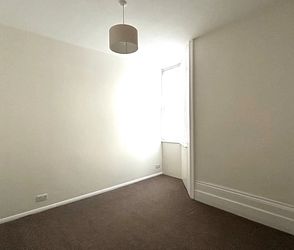 Queen Street, Ramsgate, CT11 9ER, Kent - Photo 3