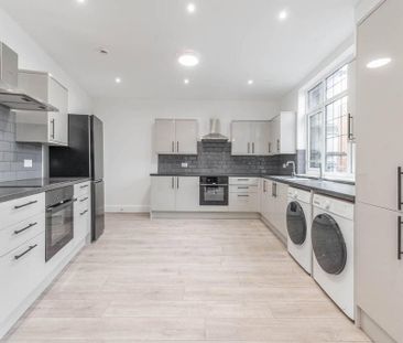 Studio to rent - Photo 6