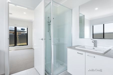 5 Liliane Place, Lake Gardens - Photo 3