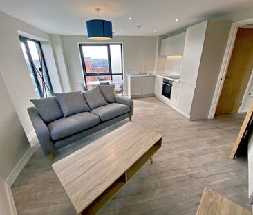2 Bed Penthouse, Cross Green Lane, LS9 - Photo 6