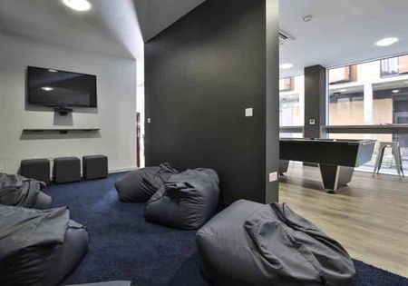 Silver Studio - Photo 2