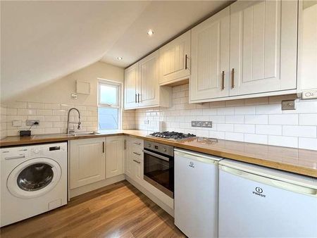 Pembroke Road, Bournemouth, Dorset, BH4 - Photo 2