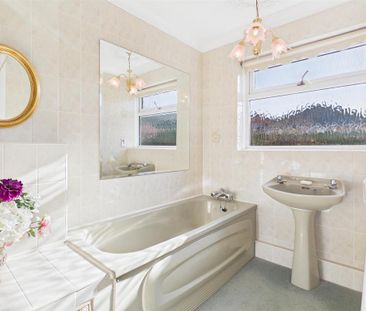 3 bedroom link detached house to rent - Photo 6