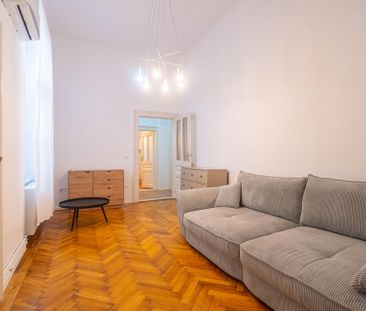 Închiriază Apartament 2 camere Alfa - Photo 2