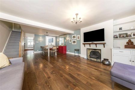 4 bedroom terraced house to rent - Photo 3