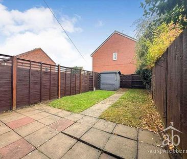 Lummis Vale, Ipswich, IP5 - Photo 3