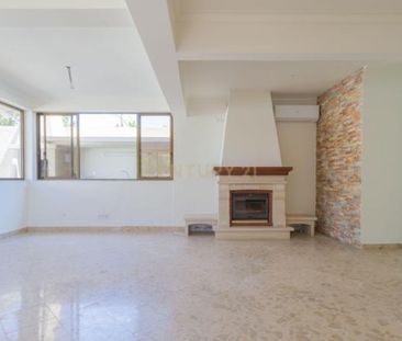 Moradia T4 - Photo 3