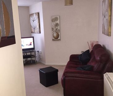 2 Bed Flat, Newcroft Drive, M9 - Photo 1