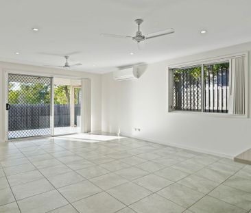 MODERN HOME WITH MEDIA ROOM IN QUIET CUL-DE-SAC - Photo 1