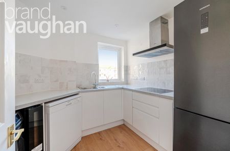 2 bedroom apartment to rent - Photo 5