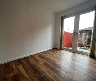 Derby Wynd, Carfin - Photo 2