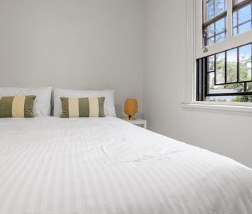 Chippendale - Photo 1