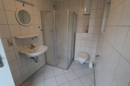 Ruhig und doch zentral mit Gartenanteil in Jever - Photo 3