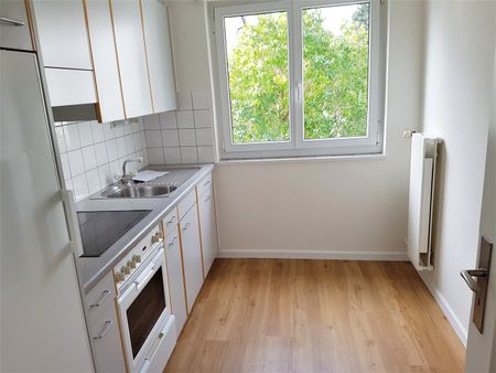 4-Zimmerwohnung im 1. OG mit Balkon - Foto 5