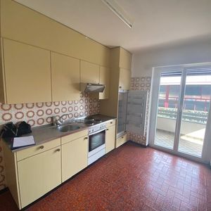 LUMINOSO APPARTAMENTO IN ZONA TRANQUILLA - Photo 2