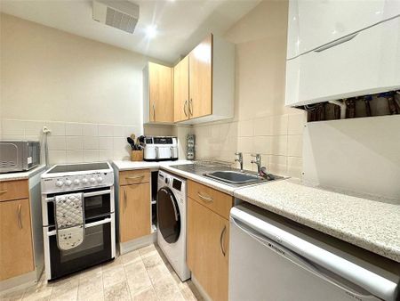 1 bedroom apartment to rent - Photo 4