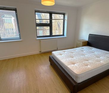 College Road, Kensal Rise, NW10 5HS, London - Photo 3