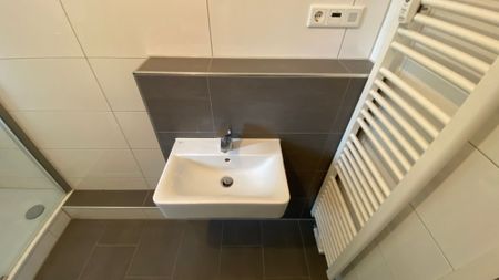 *** Altbauliebhaber aufgepasst! 2 Zimmer + Wohnküche + Mansarde! *** - Foto 3