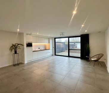 Prachtig gelijkvloers appartement met ruim terras en privatieve tuin - Photo 6