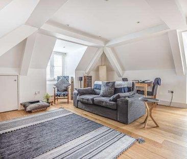 Lily Court, Wokingham, RG41 - Photo 2