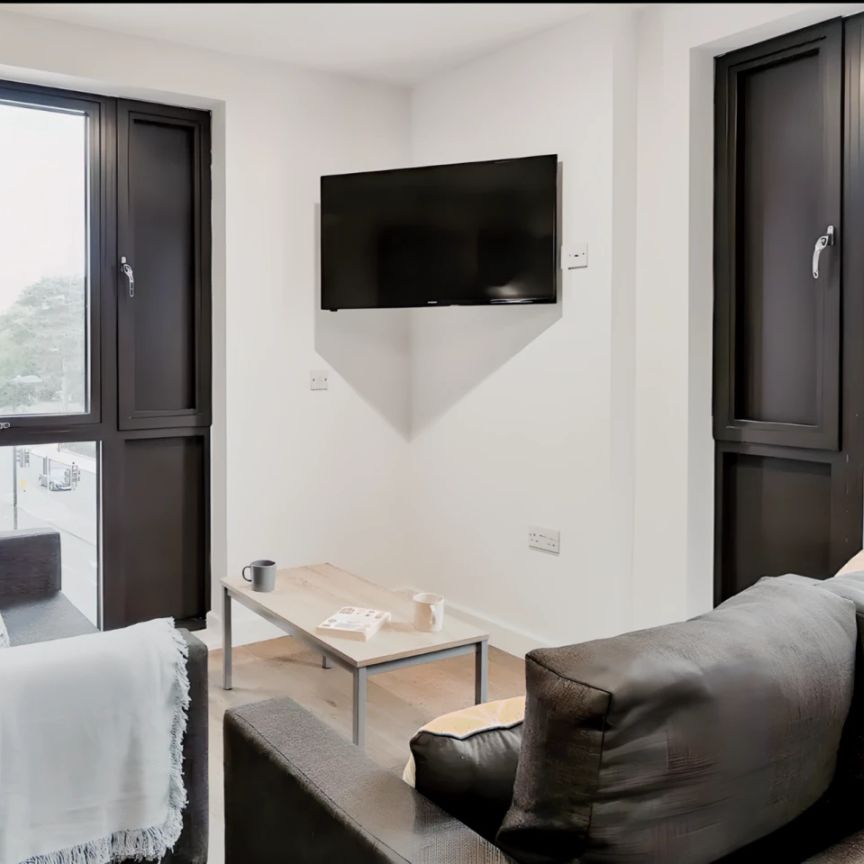 Premium En-Suite - Photo 1