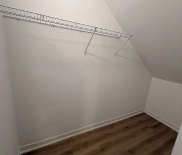 90 ALL NATIONS Drive #TH7-151 - Photo 3