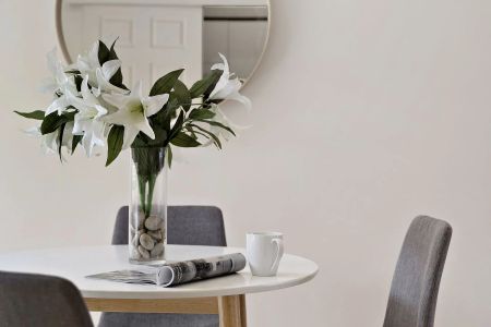 Spacious 2 Bedroom Apartment in Boutique Block of 12 - Photo 4