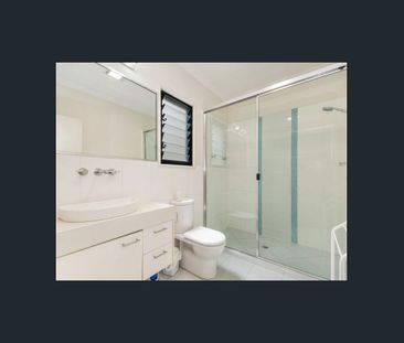 Functionality, Liveability & Proximity - Fully Furnished! - Photo 6