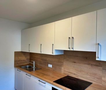 Stilvolle 4-Zimmer-Mietwohnung mit Balkon und Garage – frisch moder... - Photo 1