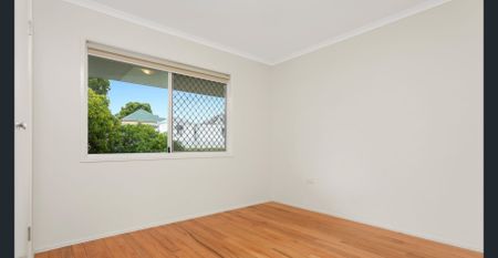 Lovely 3 bedroom home suitable with all essentials - Photo 4