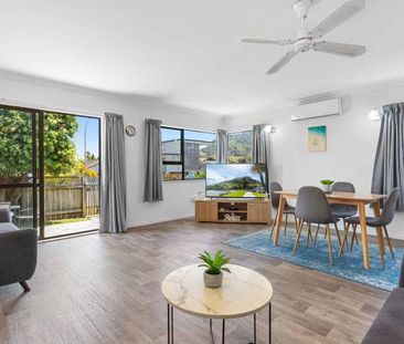 Charming 2BR Home in Mount Maunganui - Photo 2