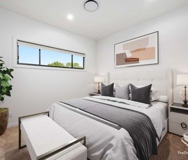 Townhouse in Great Location - Photo 2