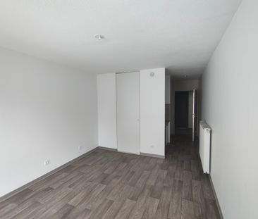 Location Appartement 1 pièce 22m² FRANQUEVILLE ST PIERRE 76520 - Photo 1