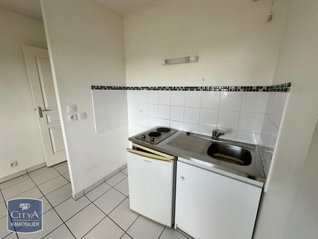 Location Appartement 1 pièce 29m² ROUEN 76000 - Photo 3