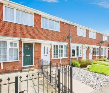 2 bedroom terraced house to rent - Photo 4