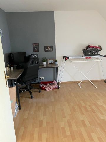 3 Zimmer Wohnung, 80 qm, mit Balkon und Carportstellplatz - Foto 4