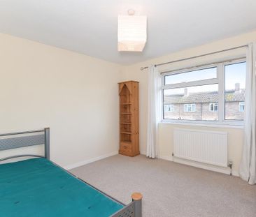 3 bedroom terraced house to rent - Photo 6