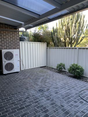 Modern Townhouse in Cul-De-Sac Location - Photo 1