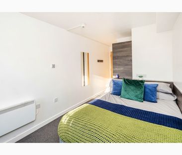 Premium Ensuite - Photo 6