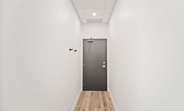 171 Donald – The Selanne, Winnipeg, MB - Photo 1