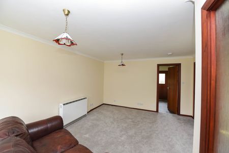 14 Davidson Crescent, AB33 8TP, Alford - Photo 2