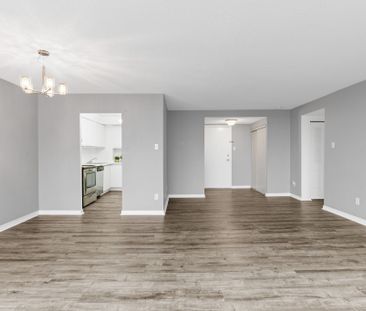 For Lease - 2760 Carousel Crescent Unit# 1111, Blossom Park - Airpo... - Photo 2