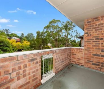 Top Floor Apartment - Photo 5