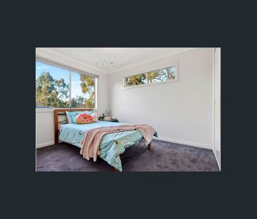 2/20 Sovereign Boulevard, Harkness, Vic 3337 - Photo 2