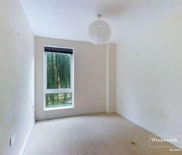Oyster Wharf, Crane Wharf, Reading, Berkshire, RG1 - Photo 2